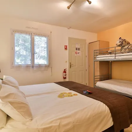 База отдыха Les Arbousiers Village Hotel Provencal
