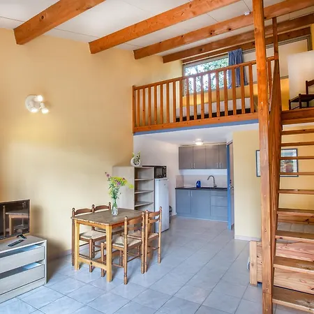 Les Arbousiers Village Hotel Provencal База отдыха